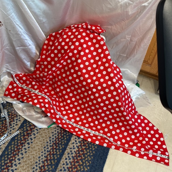 Minnie Polka Dots Cotton Fabric BY the YARD! 4 continuous yards ❤️❤️ - Picture 2 of 5